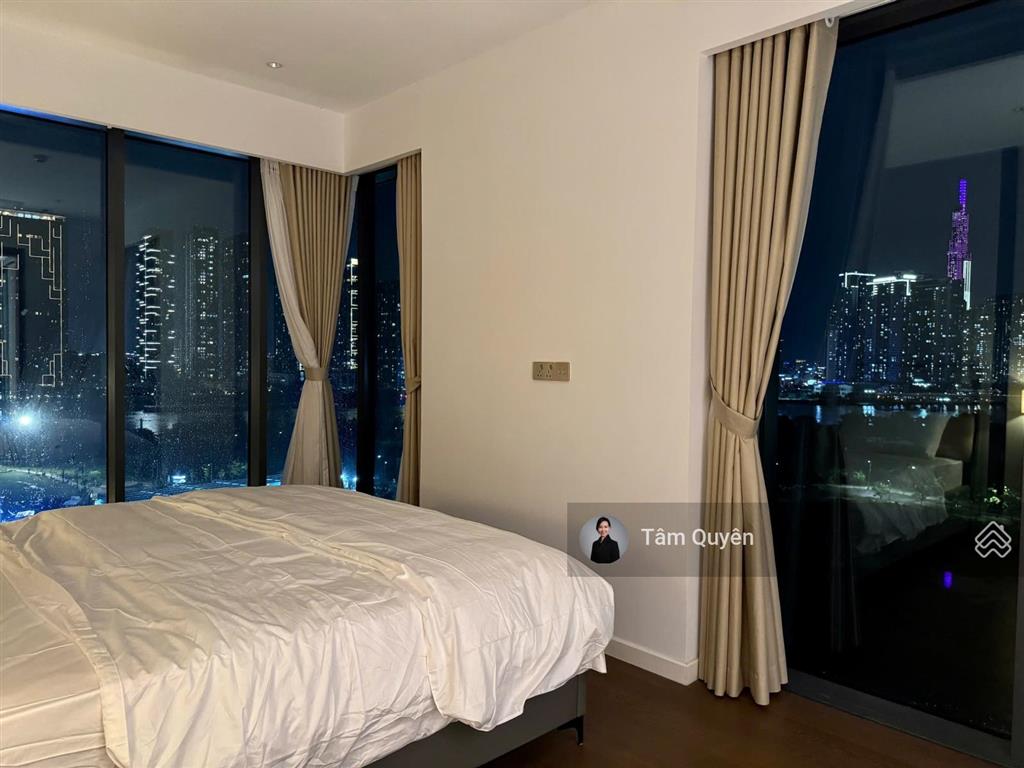 The crest metropole bán căn 3pn đầu hồi view sông cầu bason  sẵn hợp đồng thuê giá cao