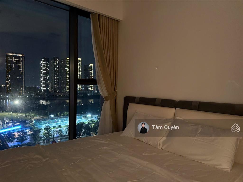 The crest metropole bán căn 3pn đầu hồi view sông cầu bason  sẵn hợp đồng thuê giá cao