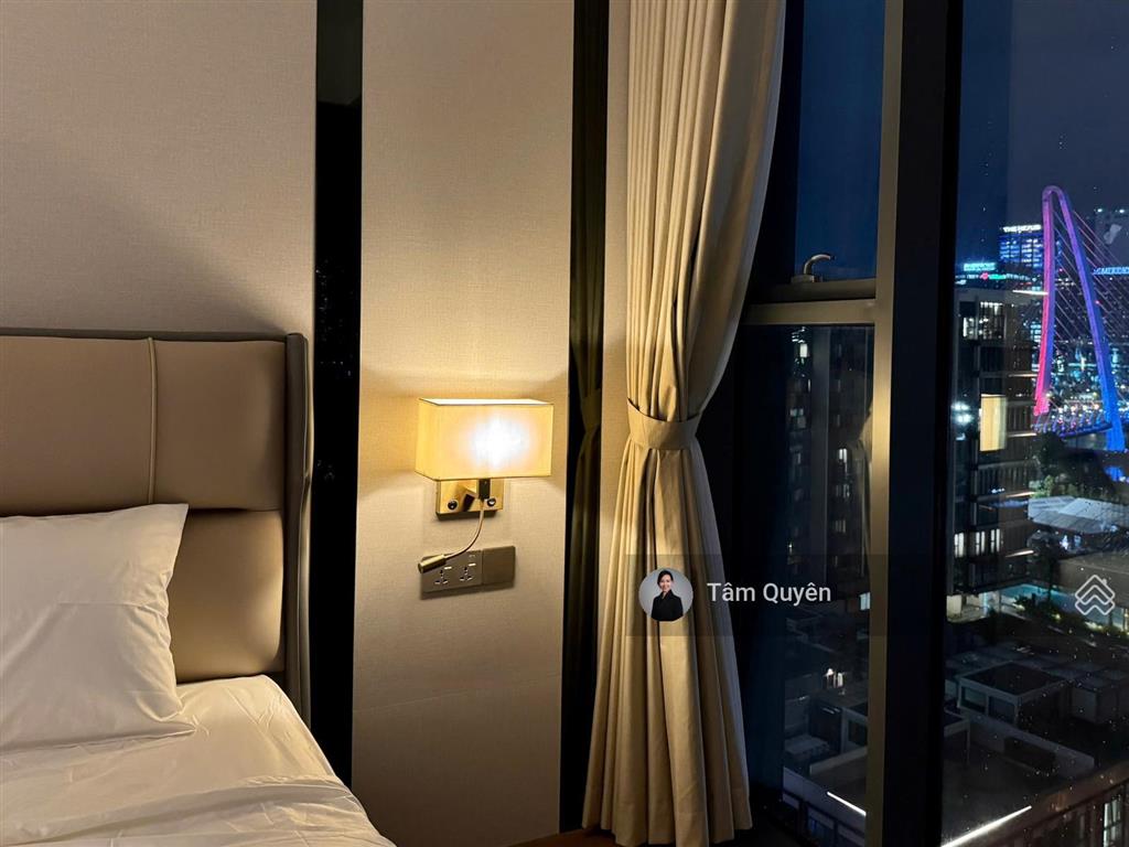 The crest metropole bán căn 3pn đầu hồi view sông cầu bason  sẵn hợp đồng thuê giá cao