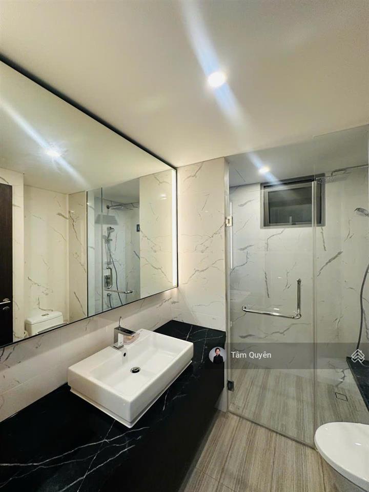 Trục hiếm bán căn hộ cao cấp 2pn view hoa hậu đáng mua nhất hiện tại | spa