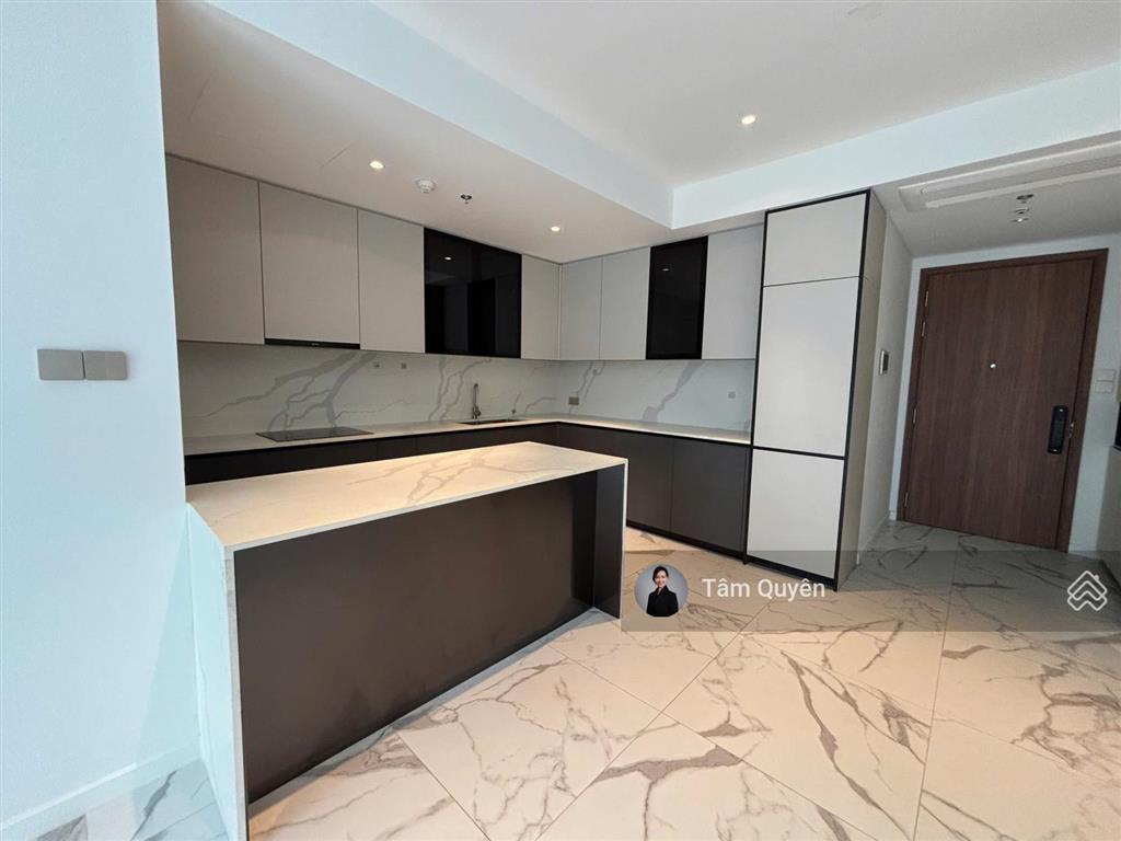 The crest độc quyền bán nhanh căn 2pn vỉew sông cầu bason  tầng cao