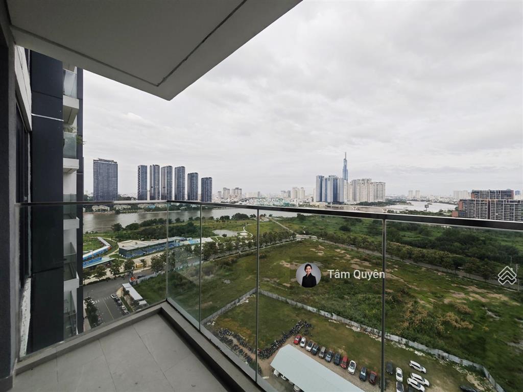 The crest metropole bán căn hộ 2pn  sẵn sổ hồng sang tên nhanh