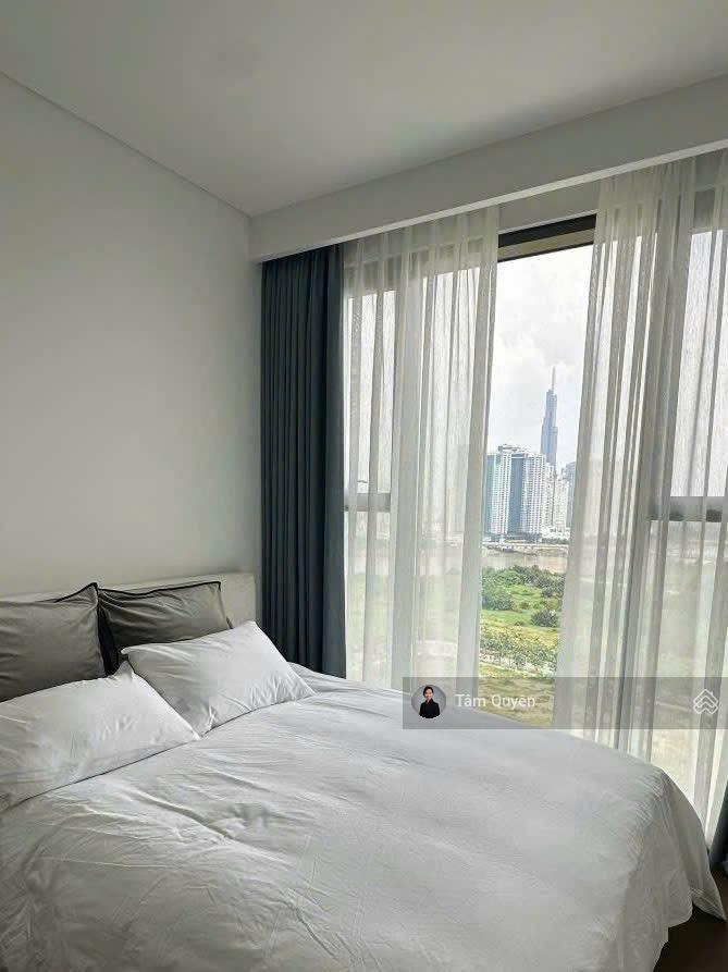 The crest metropole bán căn hộ 2pn  sẵn sổ hồng sang tên nhanh