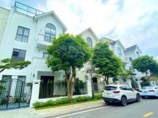 Chủ nhà cần bán nhanh song lập san hô 150m2, đường thông giá 28 tỷ bao phí