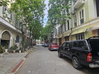 Giá tốt nhất yên nghĩa ! nhà phân lô liền kề , ô tô ngủ trong nhà