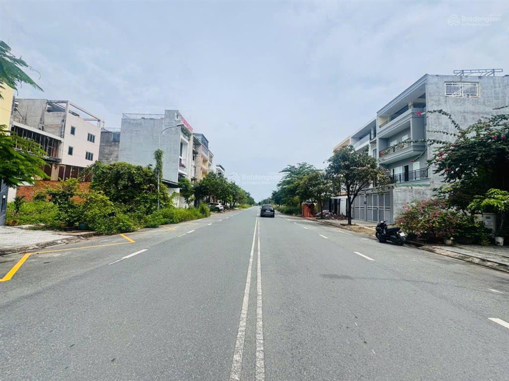 Bán biệt thự 4pn + 6wc tại đường số 46cl, cát lái, q2, 23 tỷ, 160m2 giá siêu hời