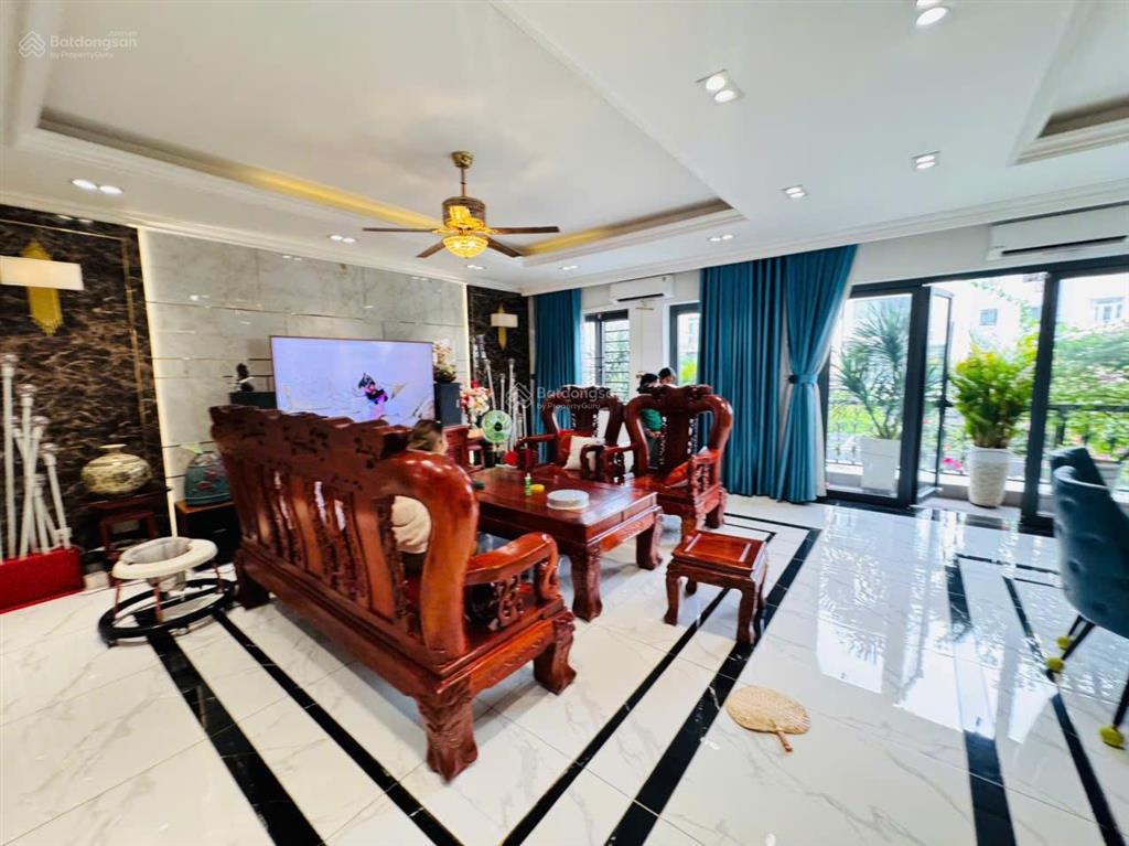 Bán biệt thự 4pn + 6wc tại đường số 46cl, cát lái, q2, 23 tỷ, 160m2 giá siêu hời