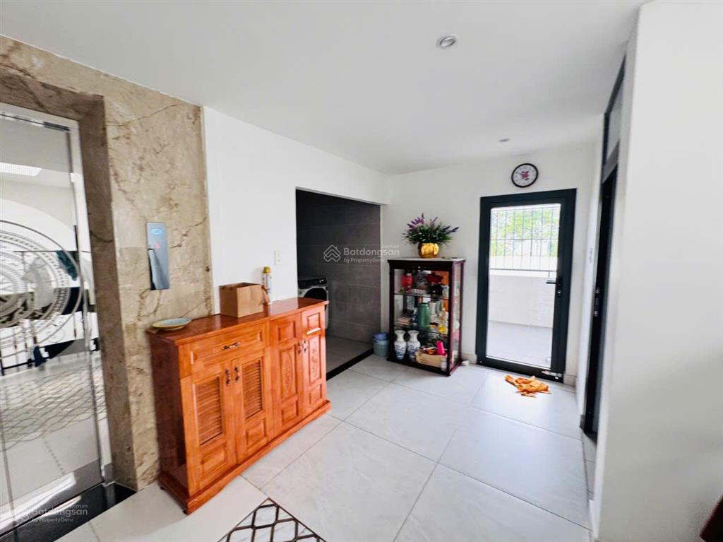 Bán biệt thự 4pn + 6wc tại đường số 46cl, cát lái, q2, 23 tỷ, 160m2 giá siêu hời