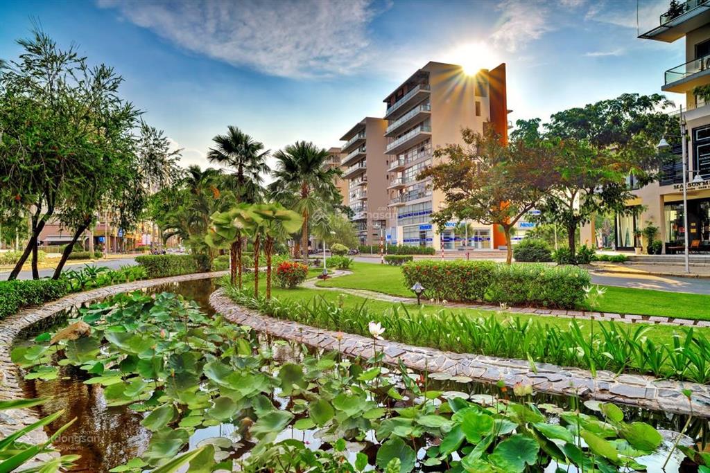 Bán biệt thự mỹ kim, pmh, q. 7, 10,25x18,75m, 1t 2l, 5pn, 6wc, giá bán chỉ 74 tỷ,  0979 762 ***