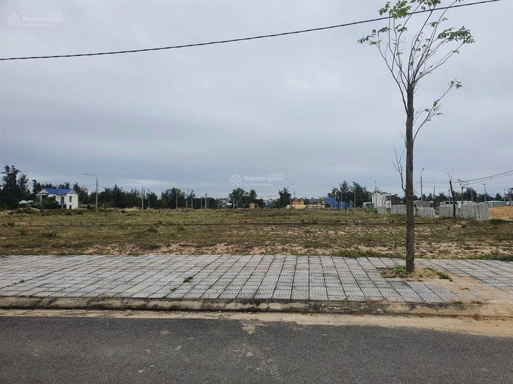 Lô đất 159m2 khu đô thị thống nhất bên sông, bên biển đường 10m5 hướng đông nam