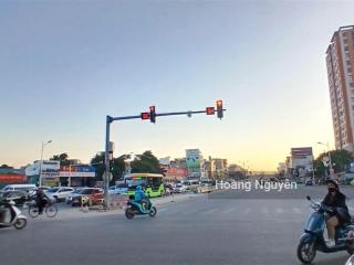 Chính chủ bán nhà đẹp, rẻ phố trạm  aeon long biên, cầu vĩnh tuy. thang máy  gara ô tô. full nt