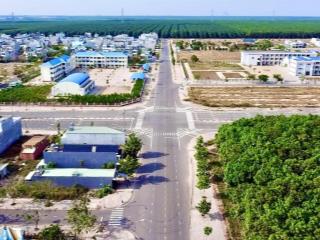 Mặt tiền đường d22 ,đường rộng 32m ngay ngã 4, giá 5tỷ có thương lượng