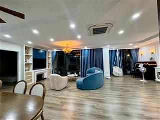 Sang tên siêu phẩm penthouse cực hiếm, có 1  0  2  giá tốt nhất thị trường.  0869 426 ***