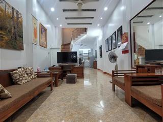Nhà phân lô ô tô chạy vòng quanh kinh doanh nhà đẹp nở hậu nhẹ 72 m24tầng