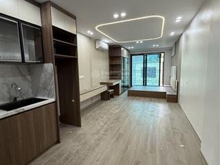 Tòa nhà cao tầng mặt phố quận cầu giấyvỉa hè kinh doanh căn hộ dòng tiền 160 m210 tầng