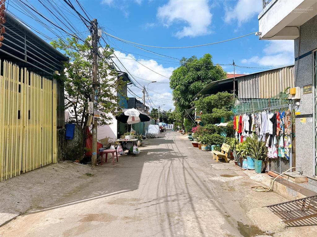 Bán đất tại lê văn lương, nhà bè, hxh, 162m2