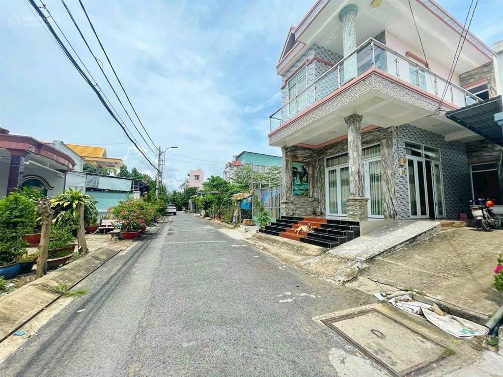 Bán đất tại lê văn lương, nhà bè, hxh, 162m2