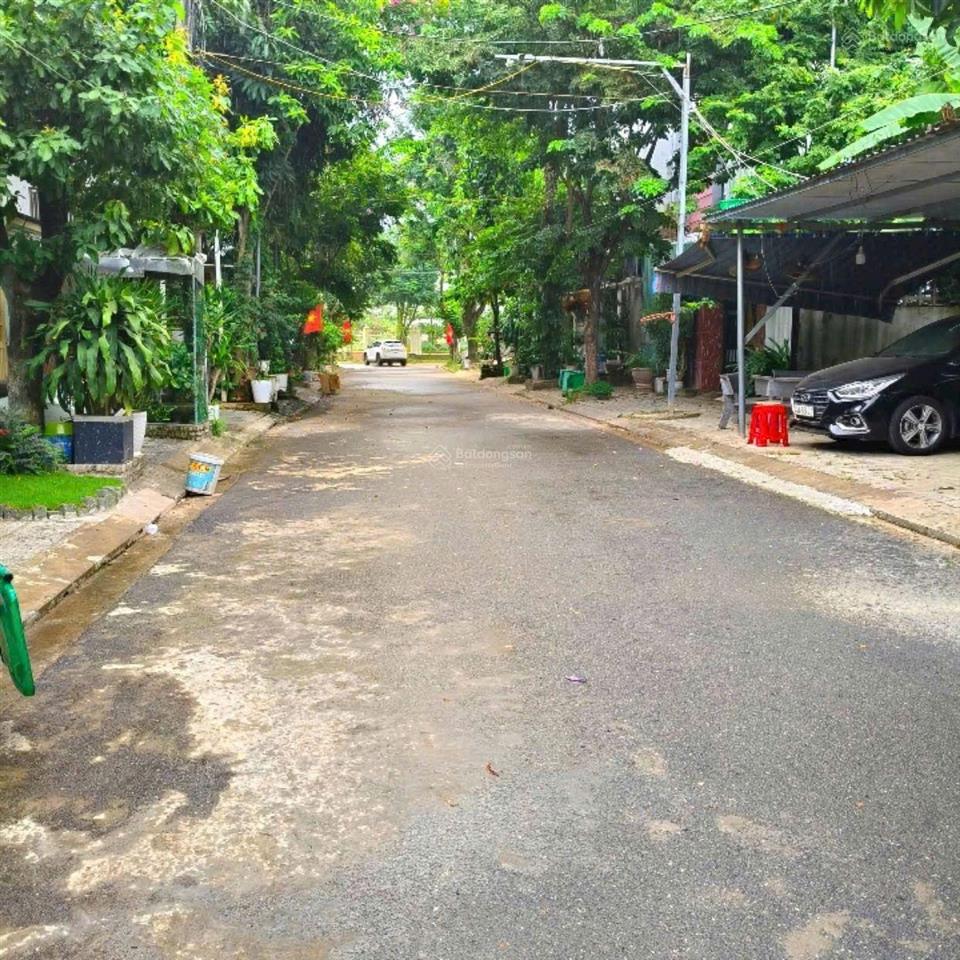 Ngộp bank bán gấp lô đất mặt tiền đường trà na 1 liên chiểu đà nẵng. dt 100m 5m.