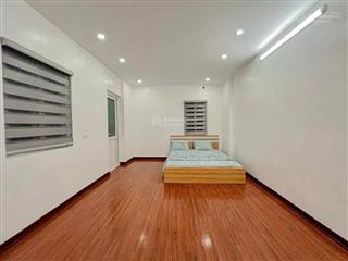 Chính chủ bán nhà phân lô phố dương quảng hàmnguyễn khánh toàn  ô tô  sân vườn  2 thoáng  sđcc