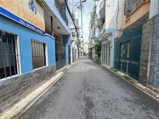 Nhà đẹp 55m2 cách mặt tiền phan xích long 300m trệt, lầu chỉ có 8,15 tỷ.