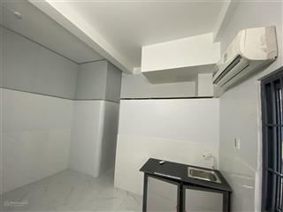 Cho thuê chdv mới tinh 25m2 ngay góc 2 mặt tiền cửa sổ, rất tiện nghi, thoáng mát, phường 14 gò vấp