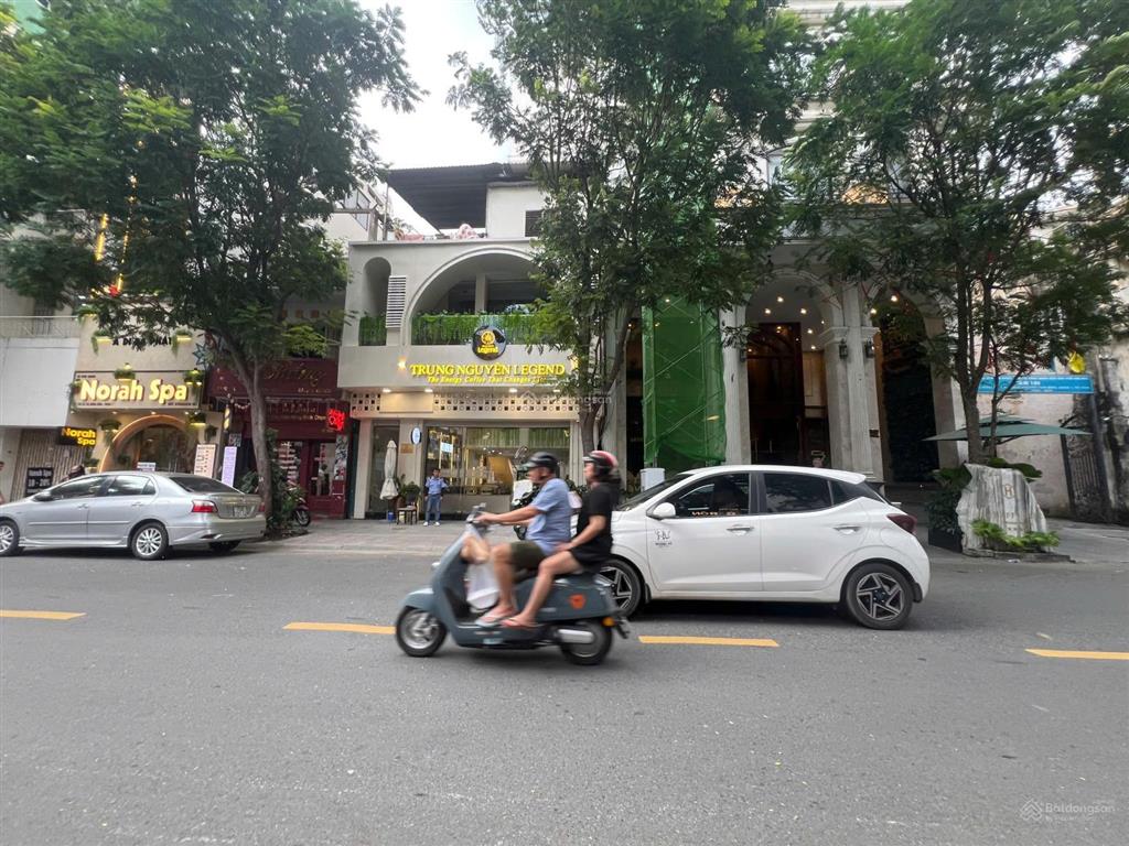 Siêu phẩm ! mt trần hưng đạo, p. nguyễn cư trinh q1, 11.5 x 27m ( 312m2 ), 2 tầng giá 150 tỷ