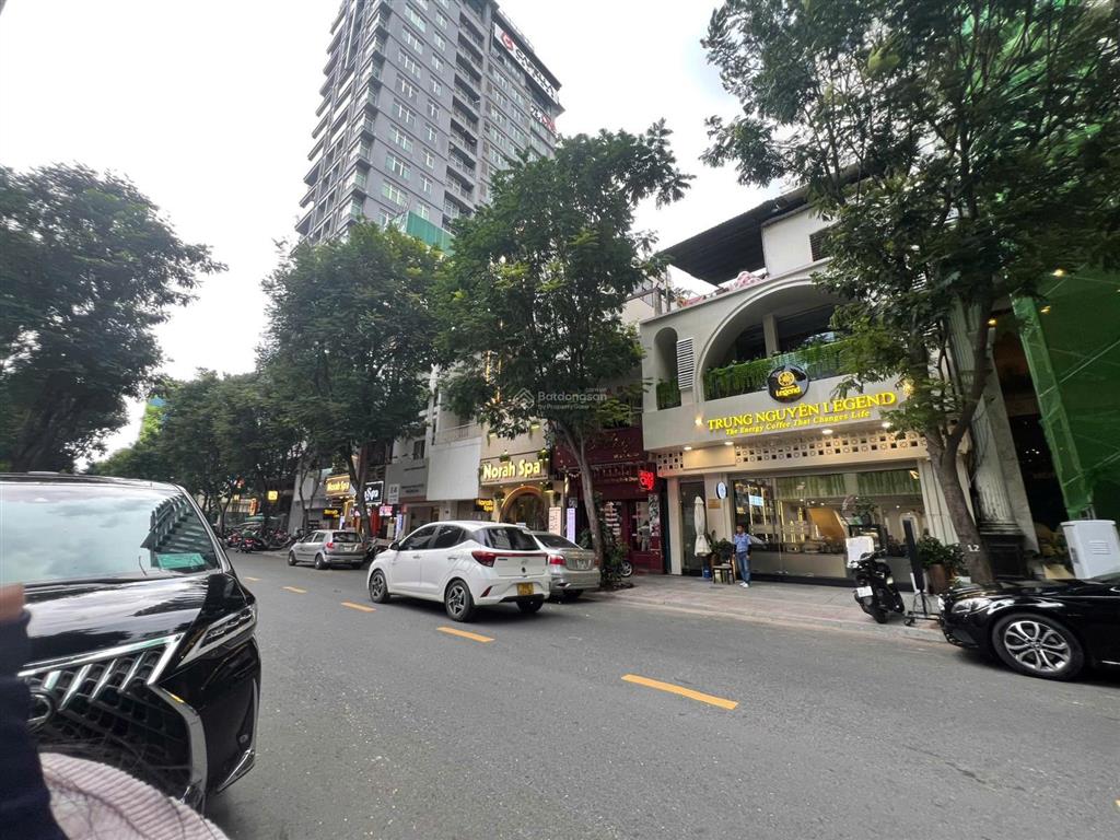 Bán nhà mt thủ khoa huân bến thành q1, 4 x 20m, 4 tầng, hđ thuê 160 triệu/tháng. 60 tỷ