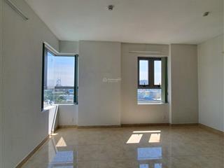 Bán gấp căn hộ luxcity, 2,1 tỷ, 45 m2, 1pn + 1wc tại huỳnh tấn phát, q7, tp. hcm