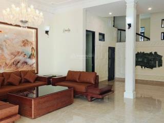 Bán nhanh nhà 3 tầng, ngang 6.3m ngay phạm văn đồng  đà nẵng
