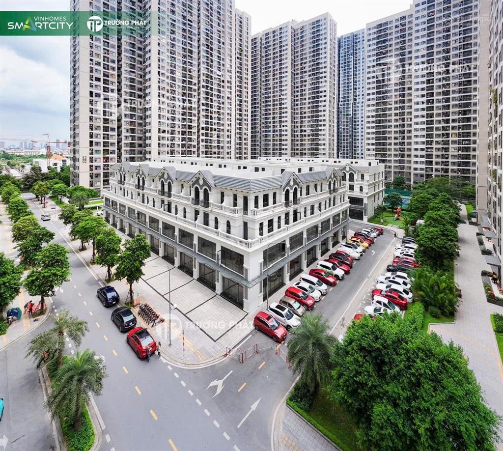 Hot! vinhomes chơi lớn ck 24%, 130m2/ căn dt cho thuê 120 tr/ tháng (sẵn nhà chỉ 25 tỷ/ căn)