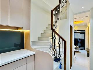 Bán nhà 2 tầng điện biên phủ , p15 , 21m2 , 3,28tỷ bớt lộc .   0866 408 *** việt anh