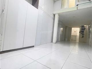 Bán nhà phan văn trị, p11, 23m2, 1,98tỷ bớt lộc.  0866 408 *** việt anh