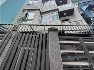 Nhà 6x12m, 3 tầng bề thế, cách mặt tiền chu văn an 1 căn, xe hơi tận nơi. chỉ nhỉnh 11 tỉ