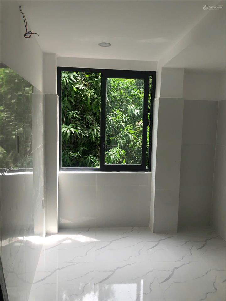 Chdv 140m2, đường nhựa 10m, hầm + 5 tầng, 28 phòng full nội thất, hợp đồng thuê 140tr/tháng