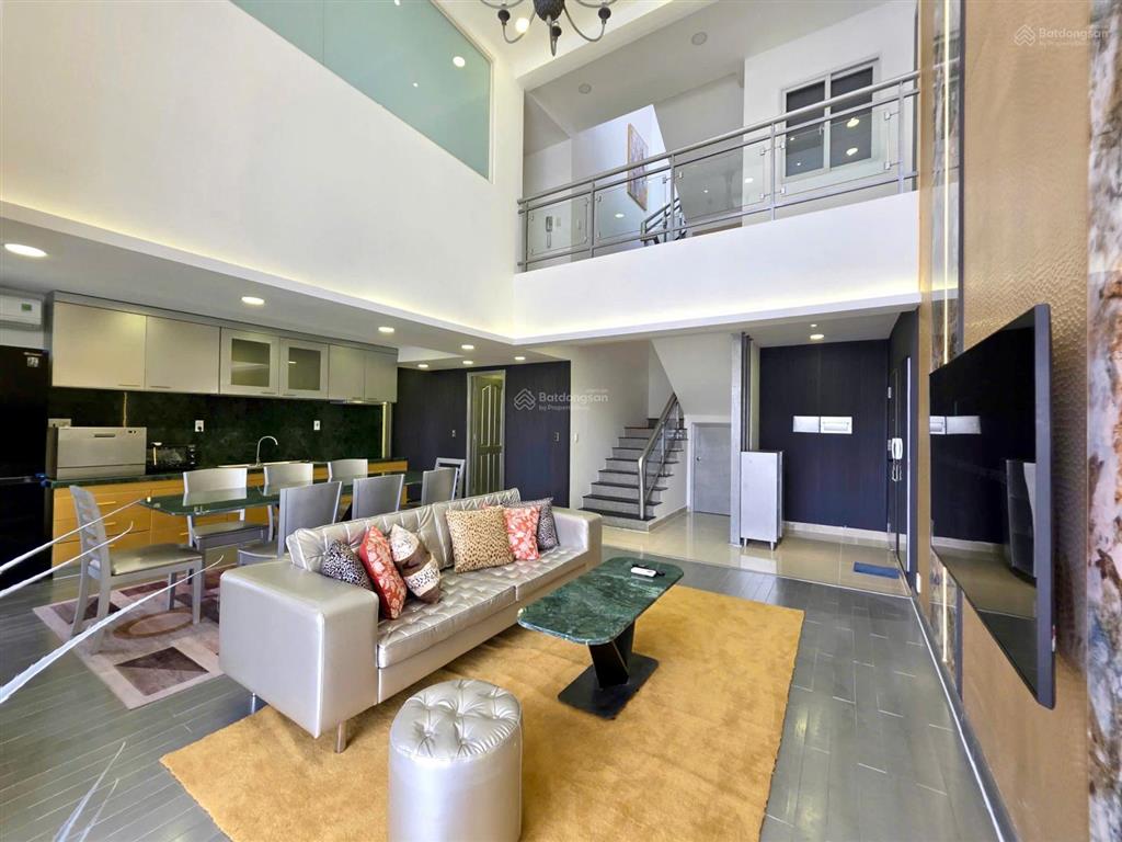 Chính chủ bán gấp siêu phẩm penthouse sky garden 3  330m2  view landmark