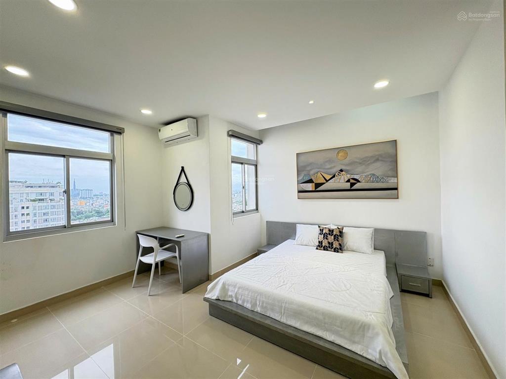 Chính chủ bán gấp siêu phẩm penthouse sky garden 3  330m2  view landmark
