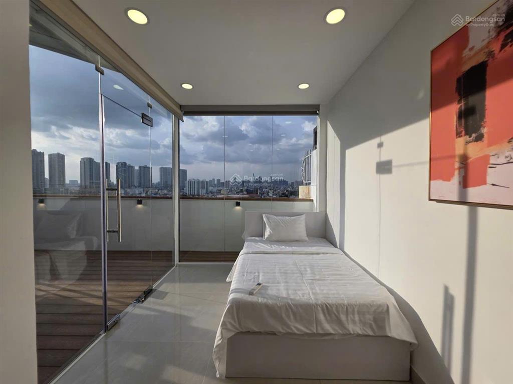 Căn penthouse 300m² biệt thự trên không giữa lòng phú mỹ hưng, view triệu đô, giá cực tốt