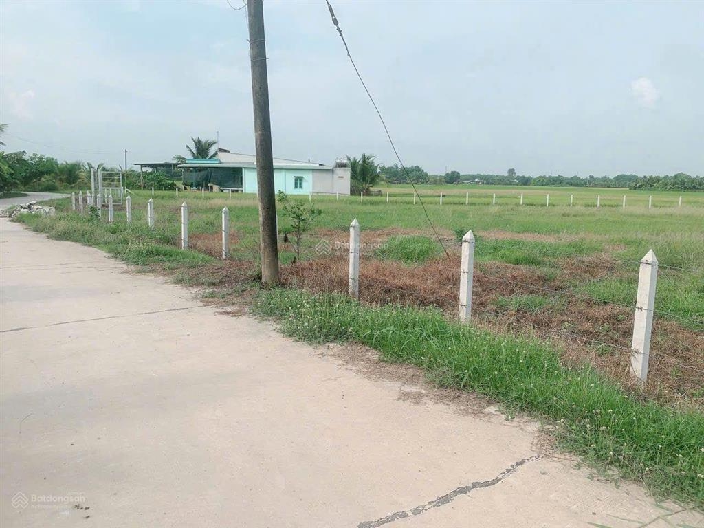 Bán đất thổ cư 55x40m mt đường bê tông giá rẻ
