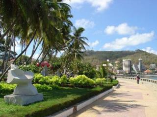 Bán đất mặt tiền phan chu trinh  gần biển
