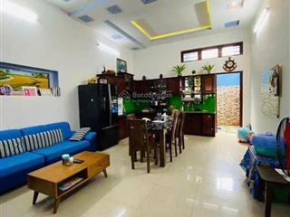 Bán nhà 1t2l mặt tiền hoàng văn thái, phường 8