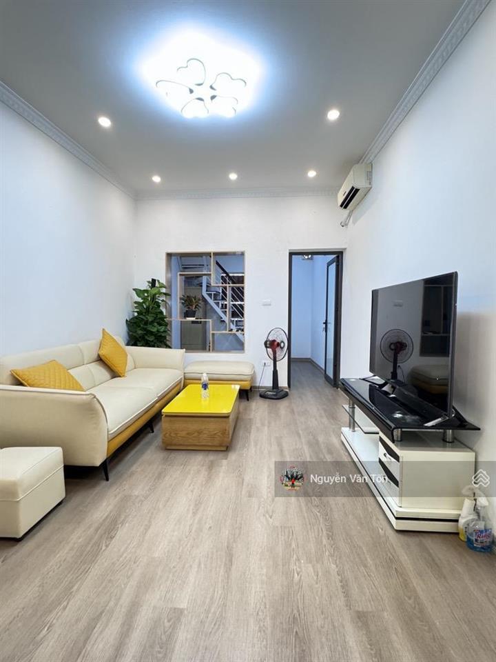 Bán nhà tập thể nguyễn huy tưởng, 2,79 tỷ, 28m2/55m2, 2pn, 1wc, giá siêu hời! gần royal city