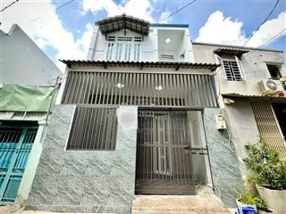 Kẹt tiền bán gấp căn nhà ở ngay cầu bình điền, đường dương đình cúc, 6mx20m, 1 lầu, giá 850 triệu.