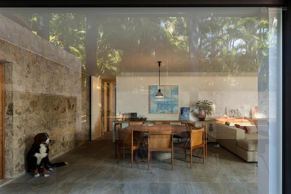 Định cư giảm 90 tỷ bán gấp biệt thự nguyễn văn hưởng 820m2, thảo điền q2  tn 4 tỷ/năm chỉ 200tr/m2