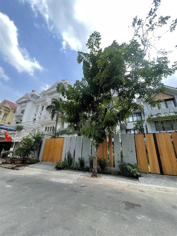 Đầu tư  đất ngay trần não  290m2 (10 x 29m)  xây biệt thự hoặc hầm 5 tầng  47 tỷ