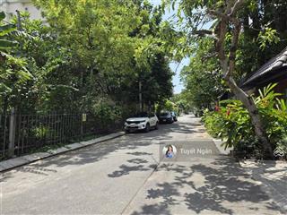 Hiếm  chỉ 116 tỷ sở hữu khuôn đất biệt thự 490m2 ngay nguyễn văn hưởng, mặt tiền 19m thảo điền, q2