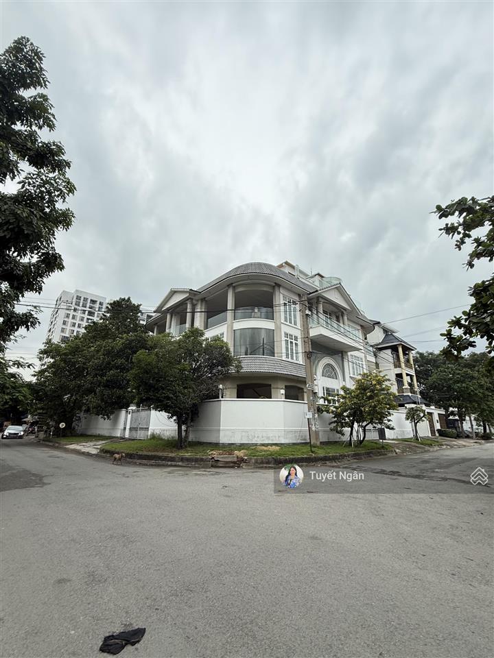 Siêu khan hiếm thảo điền q2  xd hầm 6 tầng  245m2 chỉ 45.9 tỷ