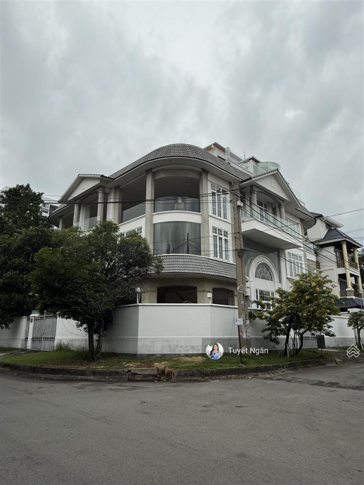 Siêu khan hiếm thảo điền q2  xd hầm 6 tầng  245m2 chỉ 45.9 tỷ