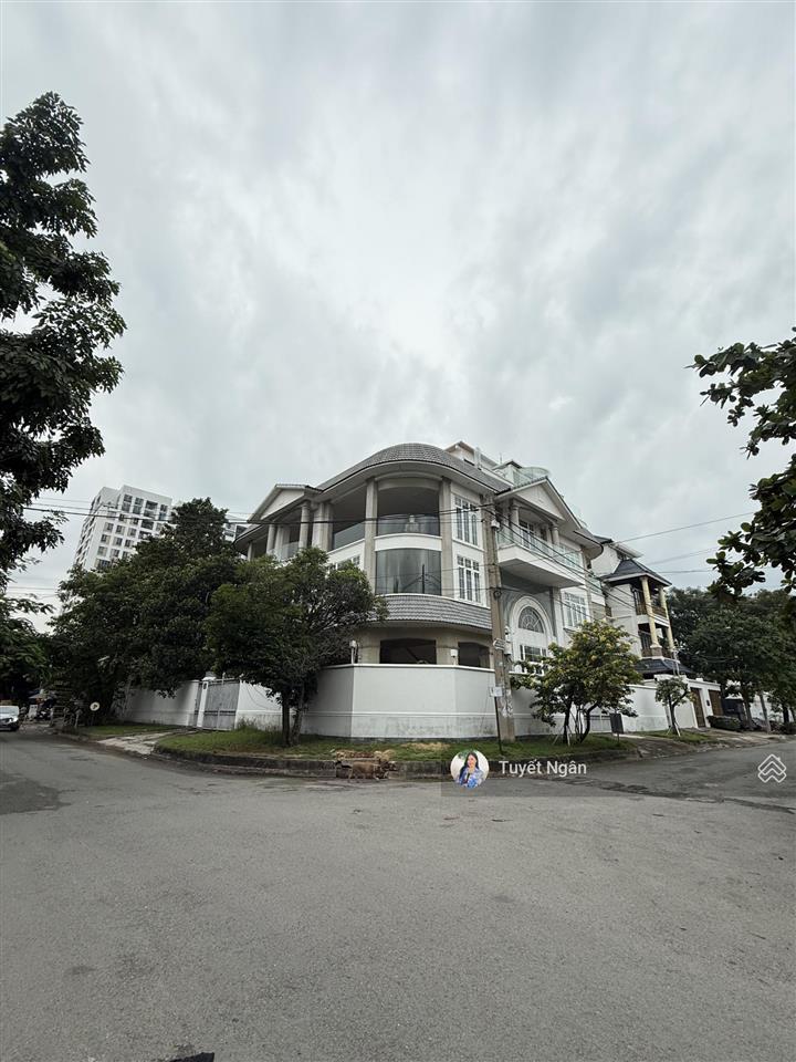 Siêu khan hiếm thảo điền q2  xd hầm 6 tầng  245m2 chỉ 45.9 tỷ