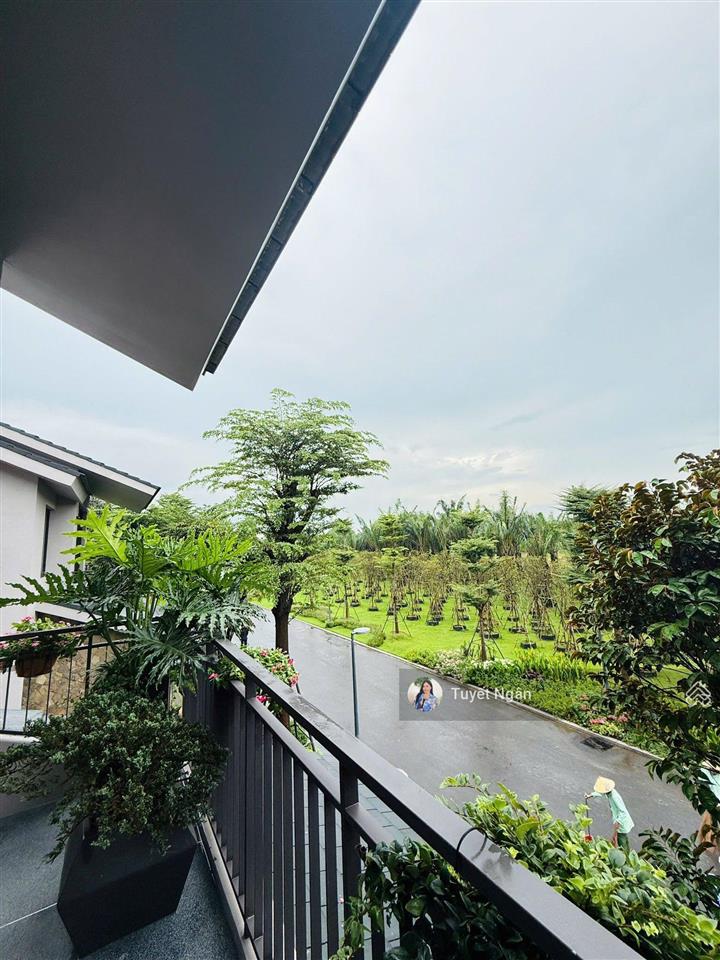 Chính chủ gửi bán căn biệt thự đơn lập view công viên victoria village quận 2  tặng nội thất 8 tỷ