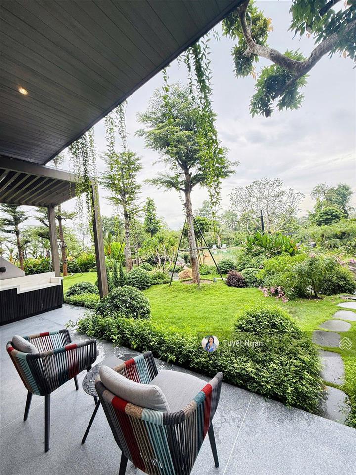 Chính chủ gửi bán căn biệt thự đơn lập view công viên victoria village quận 2  tặng nội thất 8 tỷ